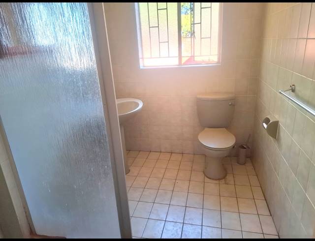 4 BEDROOM HOUSE FOR SALE IN GLEN HARVIE